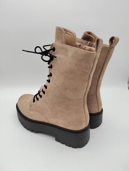 Schnürboots in Beige Artikel 2408