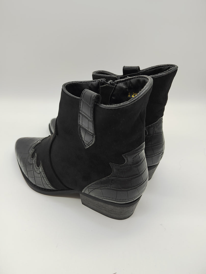Stiefelette in Schwarz Artikel 3032