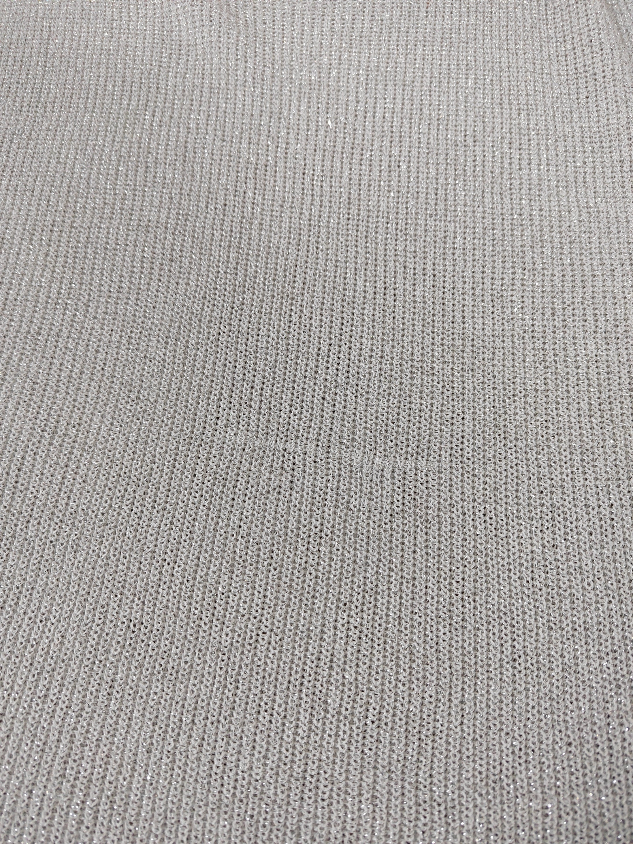 B-WARE Top mit Glitzerfäden in Silber