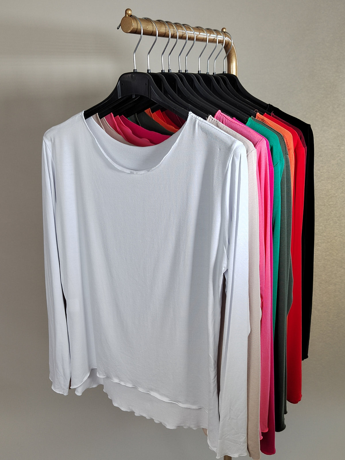 Langarmshirt Uni Basic in versch. Farben