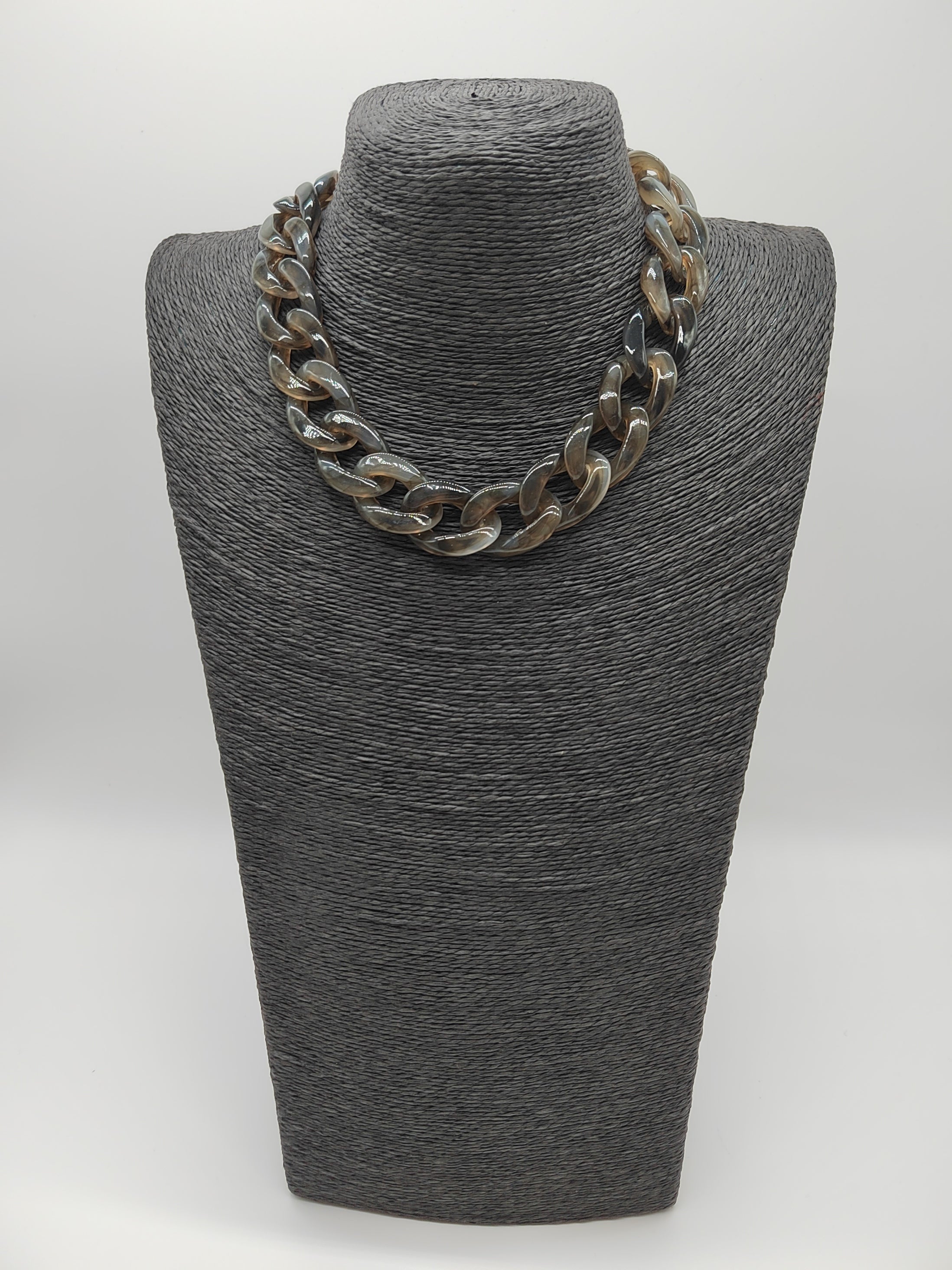 Kette mit kleinen Gliedern von Moshi in Grau