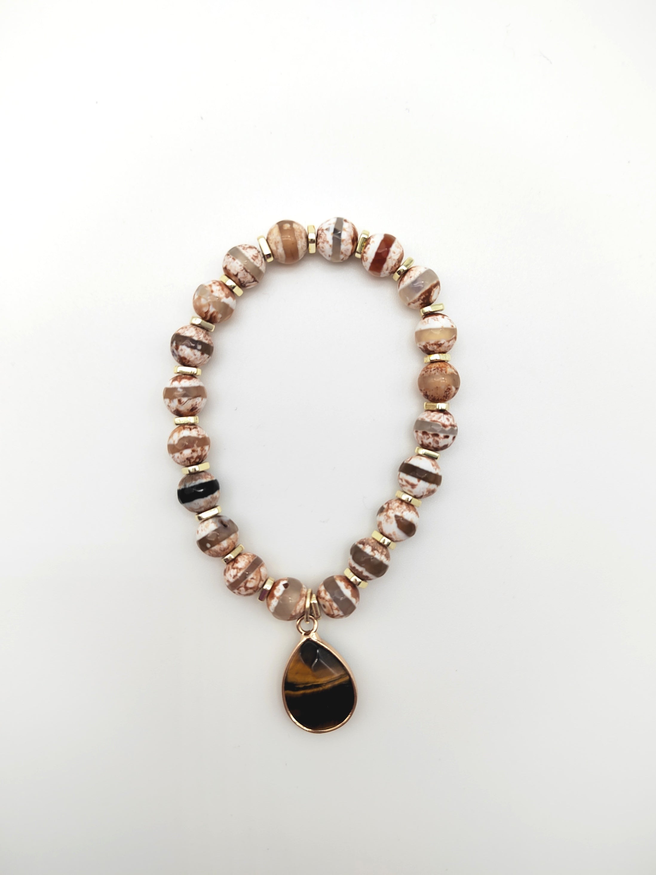 Armband Perlen mit Anhänger von MOSHI in Braun Artikel 5722