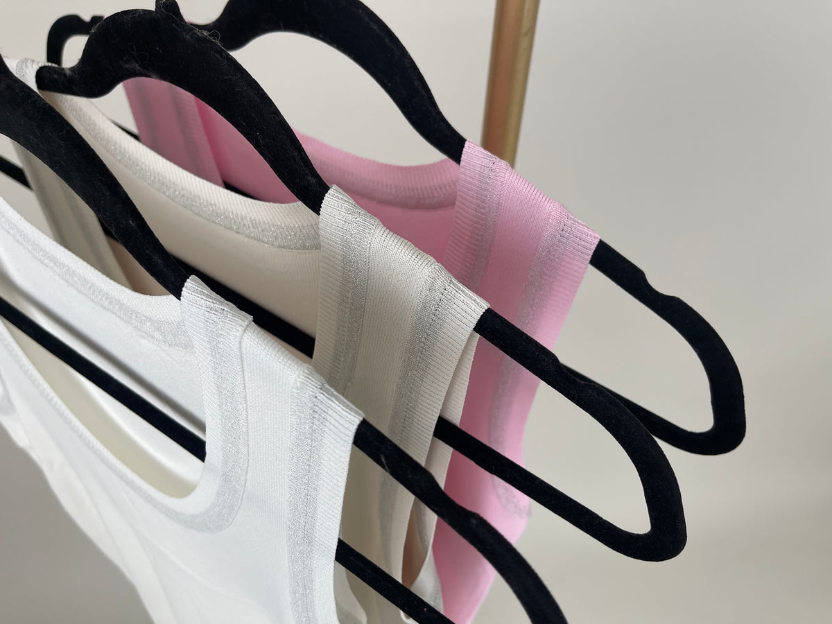 Top Feinstrick mit Glitzer in versch. Farben
