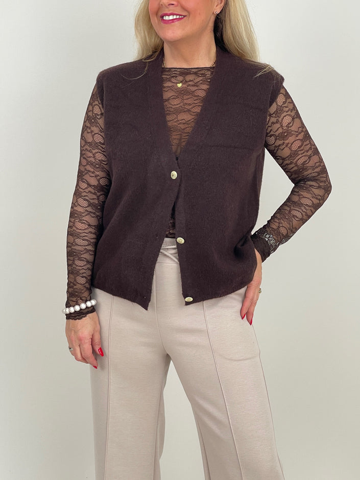 Strickweste mit goldfarbenen Knöpfen in Mokka Art. 6560