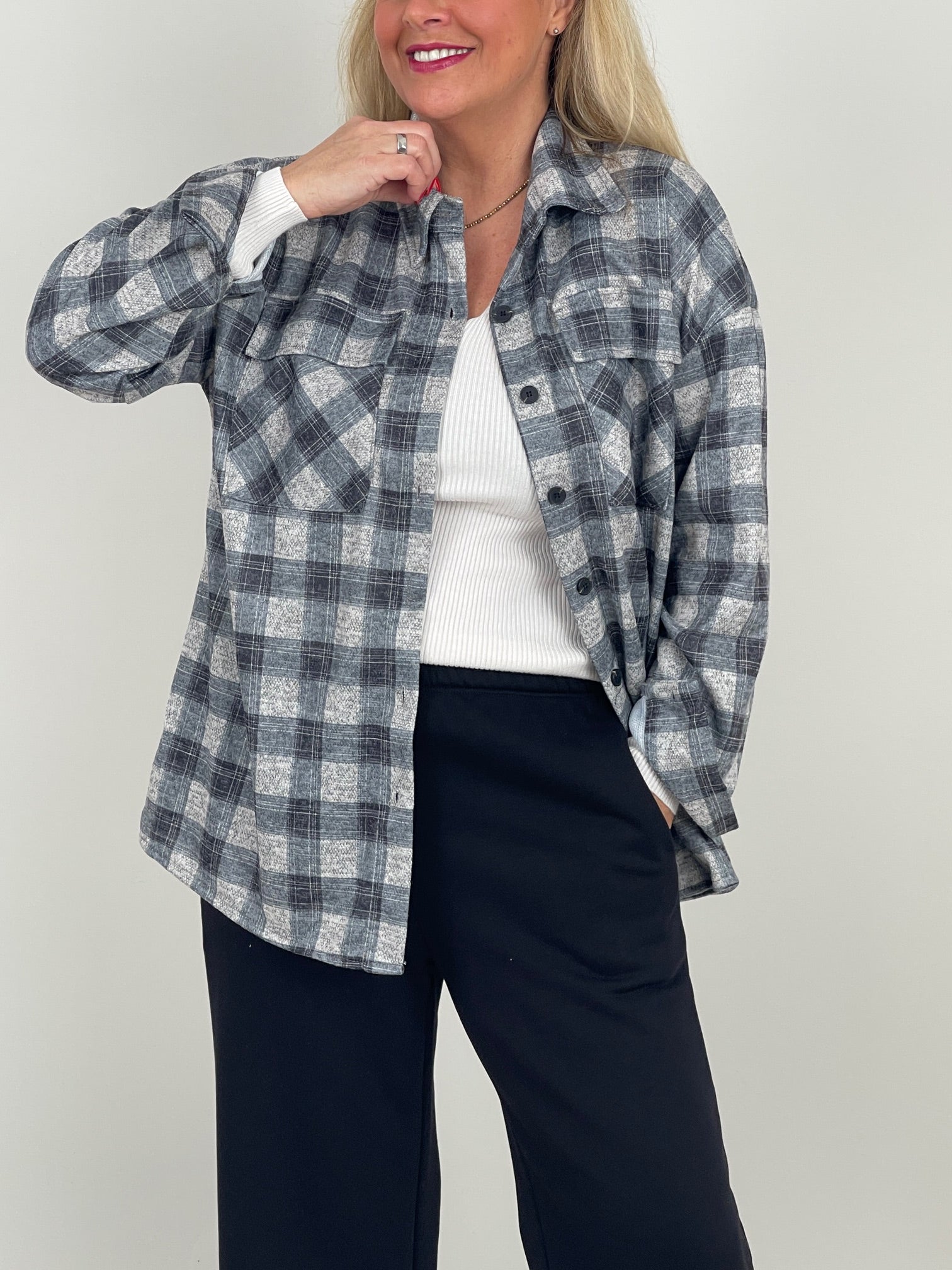 Blusenhemd Karo Muster in Grautönen Artikel 6547