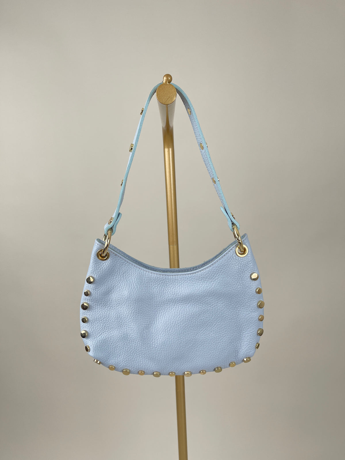 Tasche Echtleder mit Nieten in Hellblau
