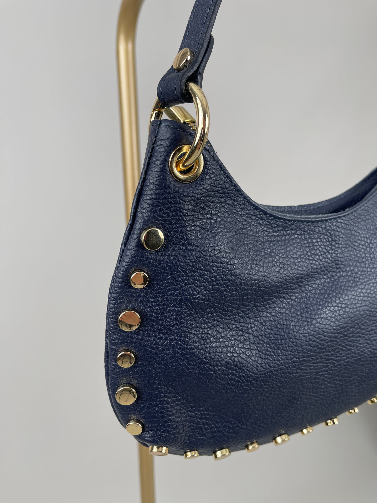 Tasche Echtleder mit Nieten in Marine