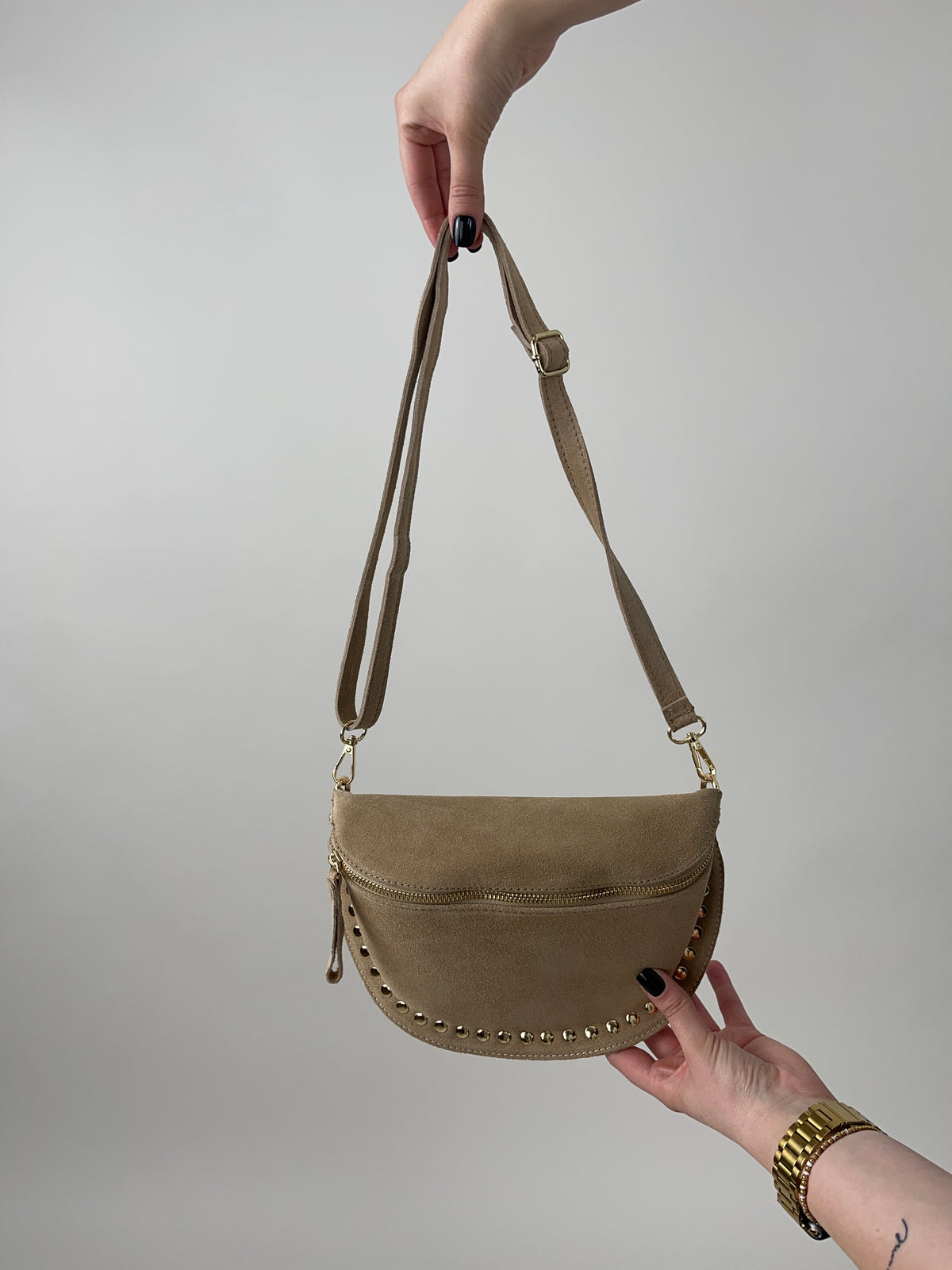 Bauchtasche Echtleder mit Nieten in Taupe