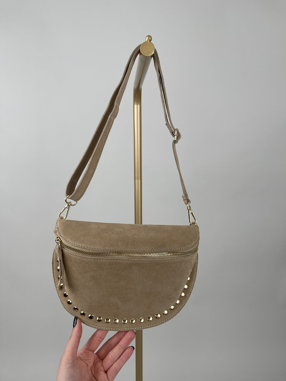 Bauchtasche Echtleder mit Nieten in Taupe