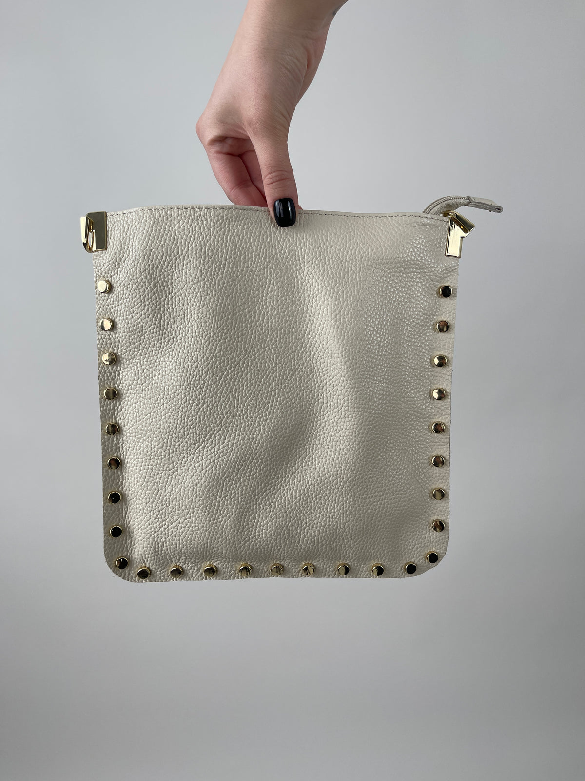 Tasche Echtleder mit Nieten in Beige