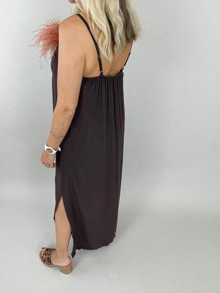 Kleid Satin-Ausschnitt in Mokka Artikel 6197