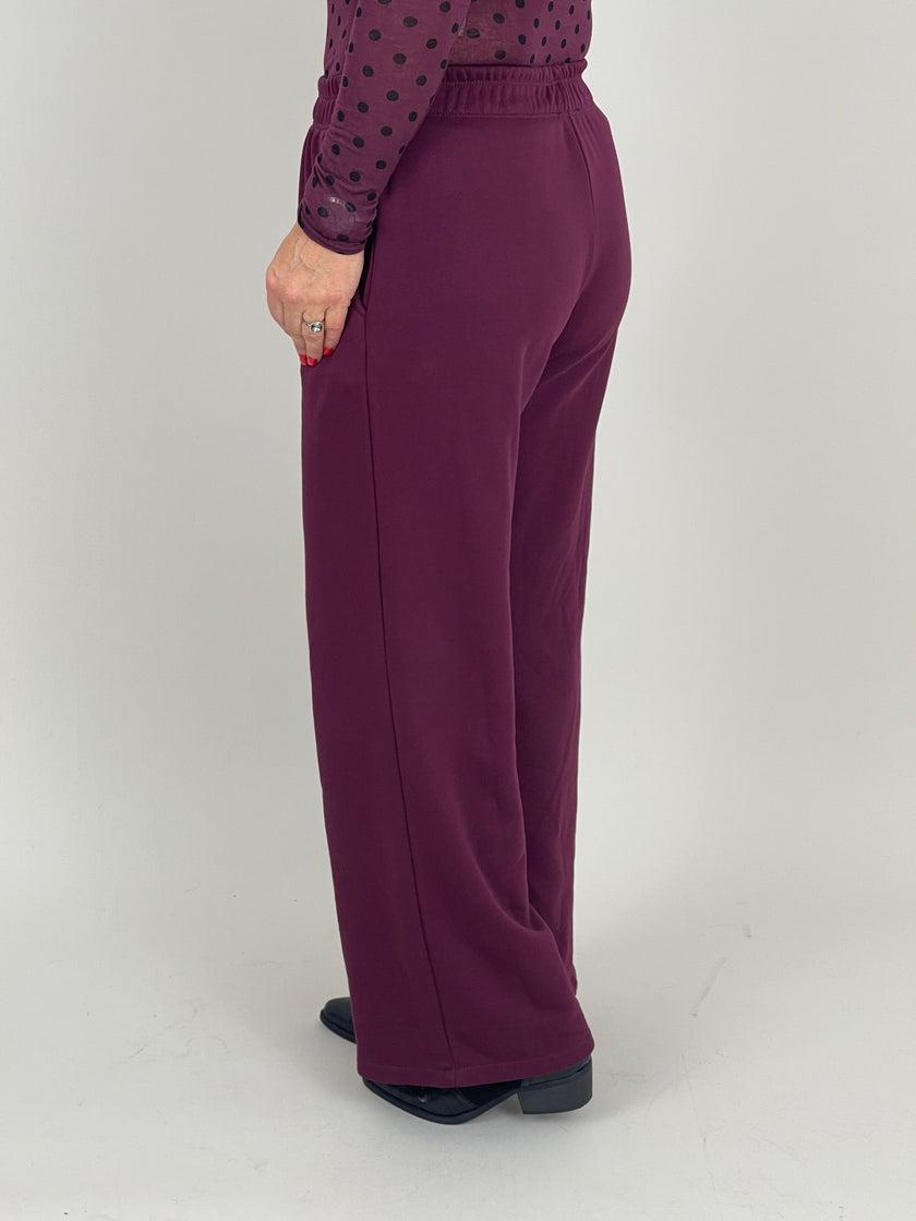 Marlene Sweathose in Pflaume Artikel 6563