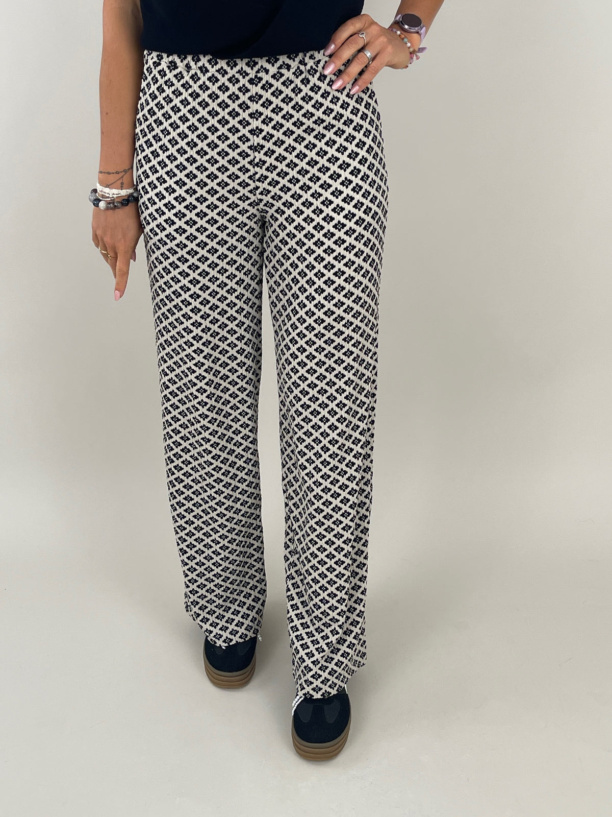 Marlene Hose Muster in Beige/Schwarz