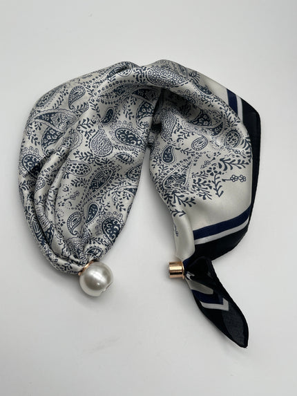 Tuch mit Magnetverschluss in Creme/Blau Art. 7147