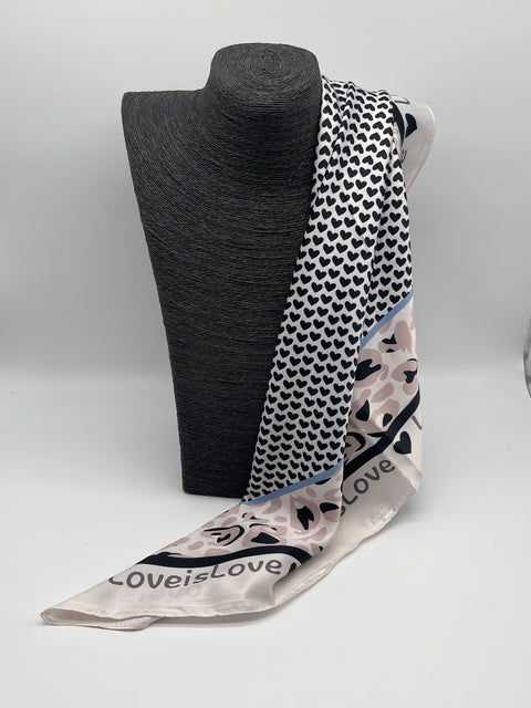 Tuch 70X70 Herzen Love