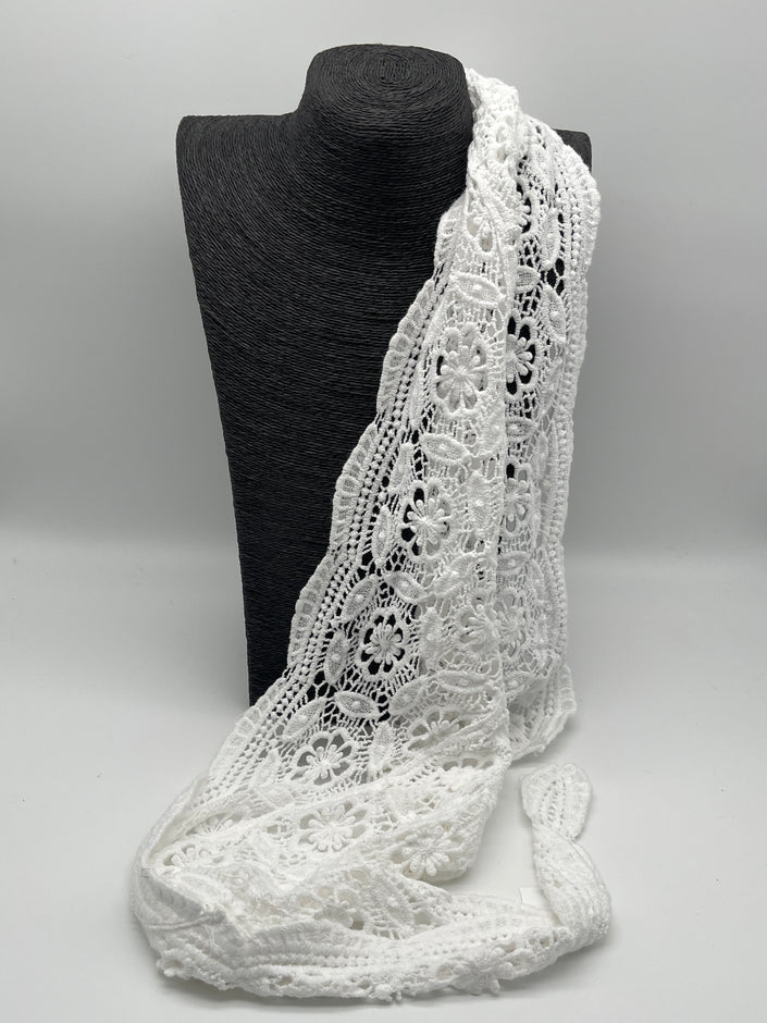 Tuch Boho in Weiß