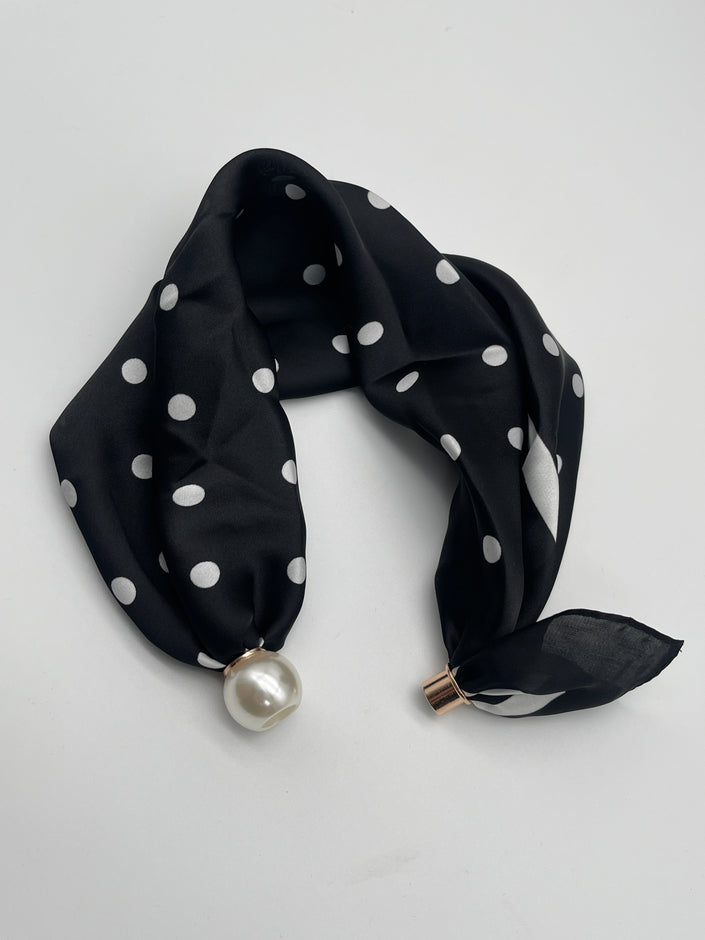 Tuch mit Magnetverschluss Punkte Art. 7149