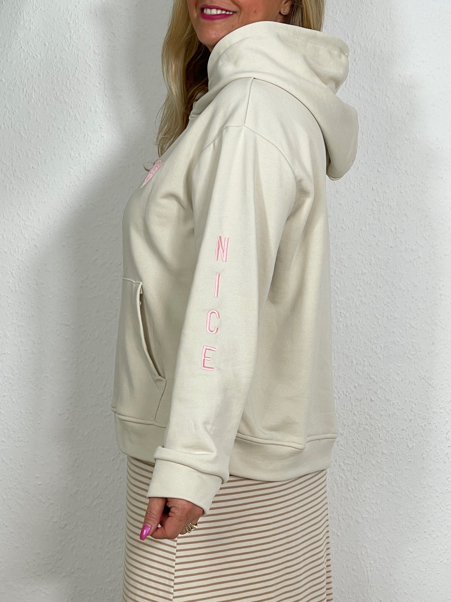 Hoodie mit Stickerei Herz Artikel 5096