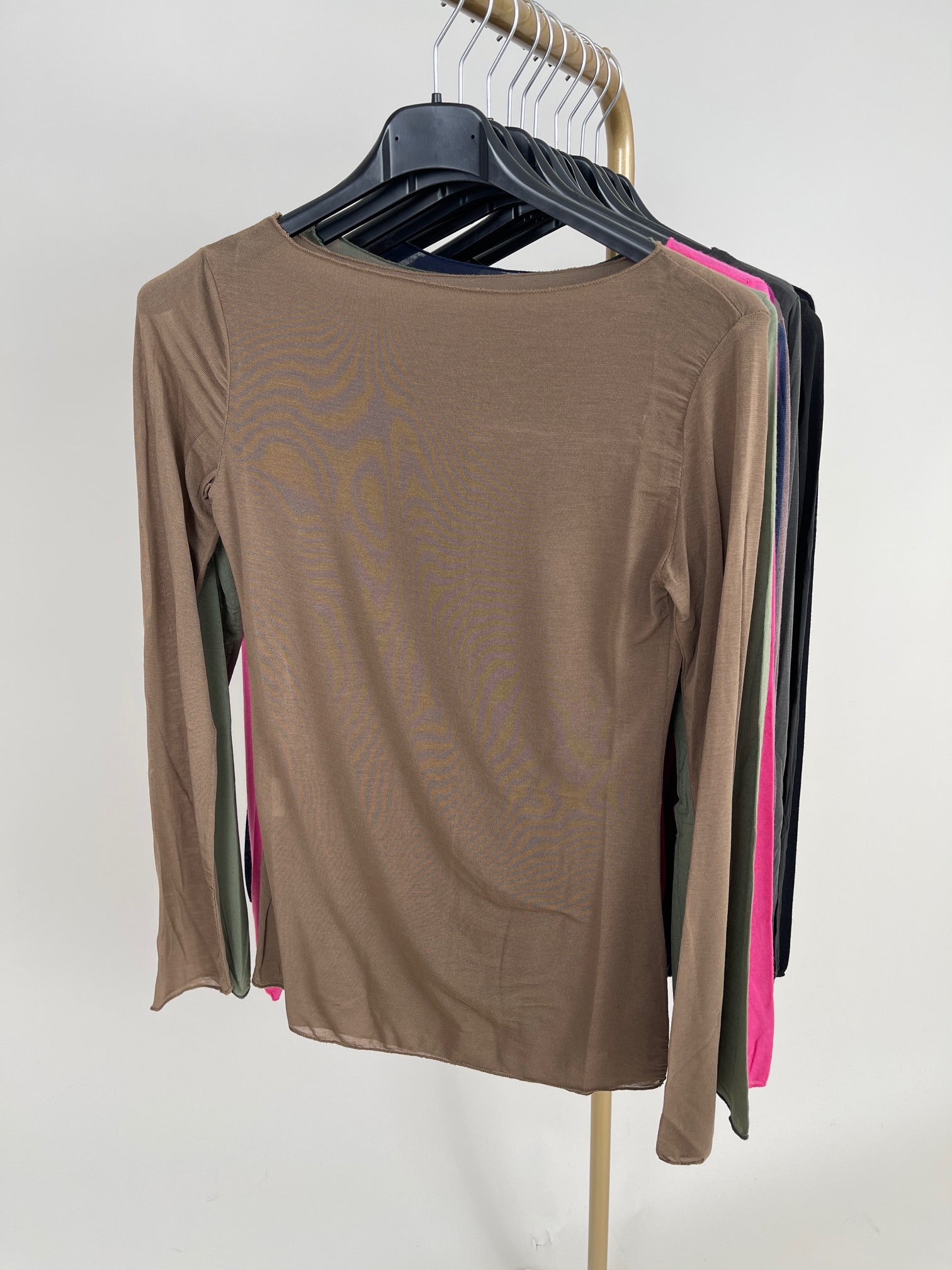 Langarmshirt mit Cashmere Uni in versch. Farben