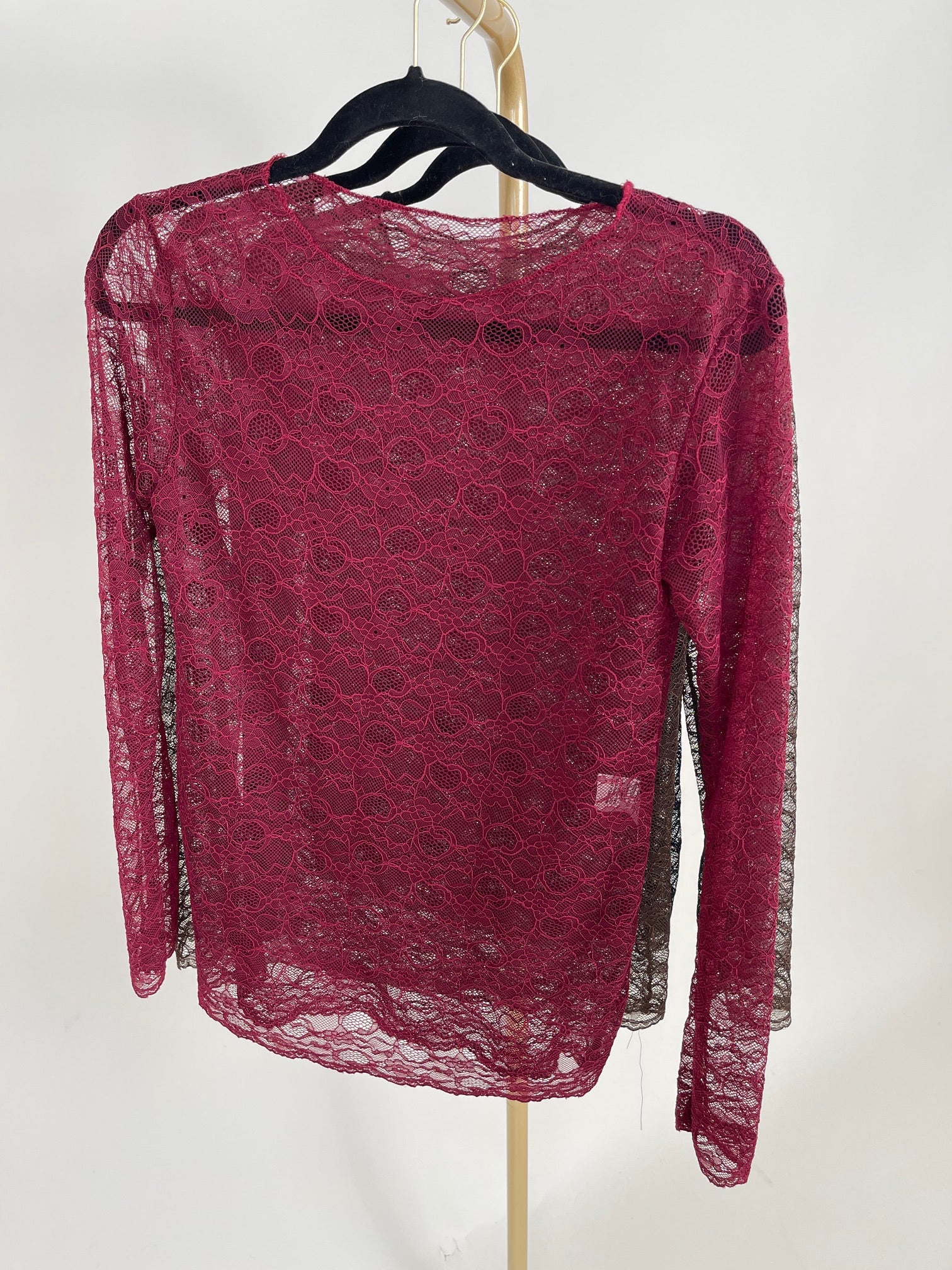 Langarmshirt aus Spitze in versch. Farben Art. 6559