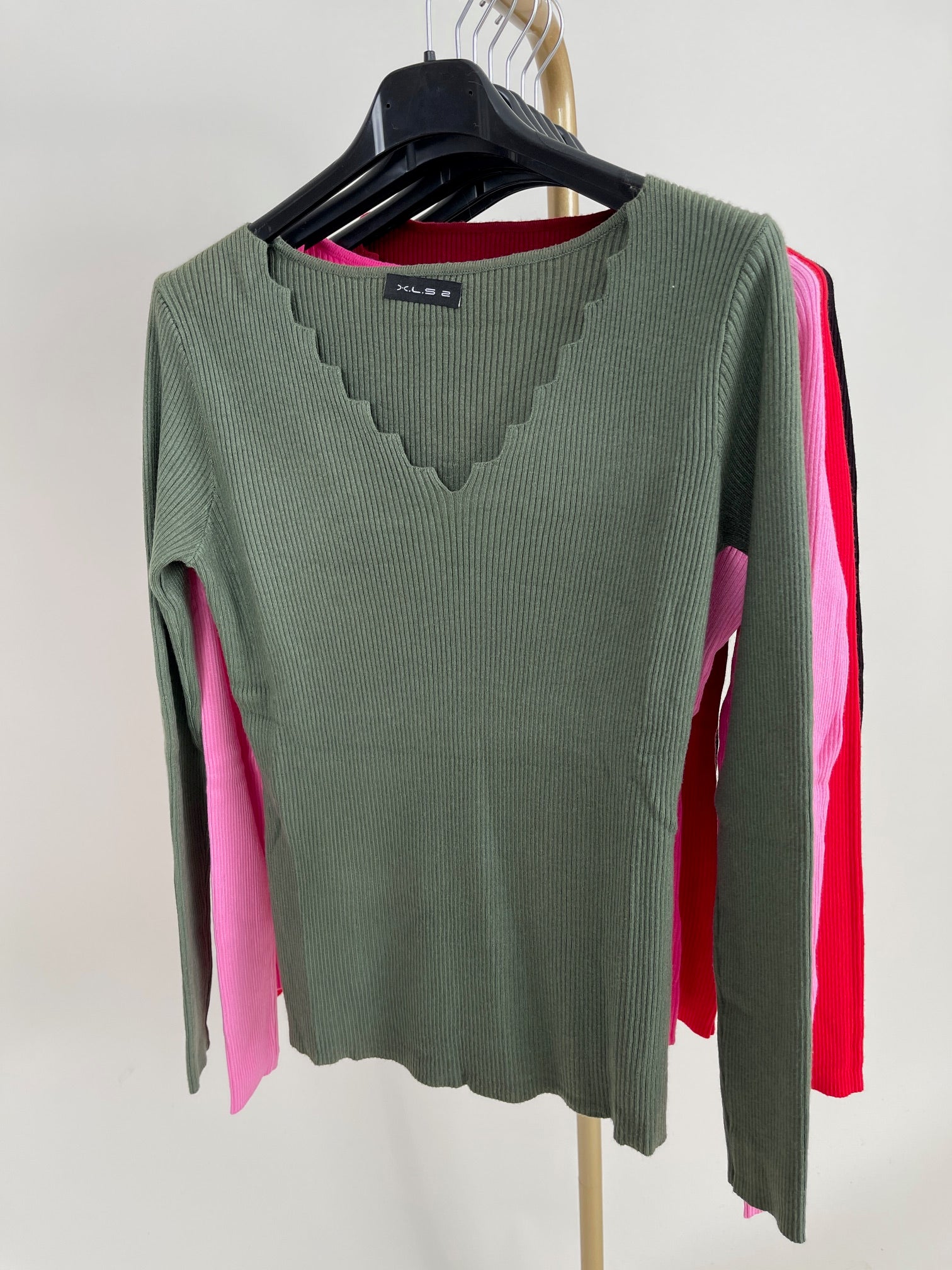 Pullover ZickZack gerippt in versch. Farben Art. 6294