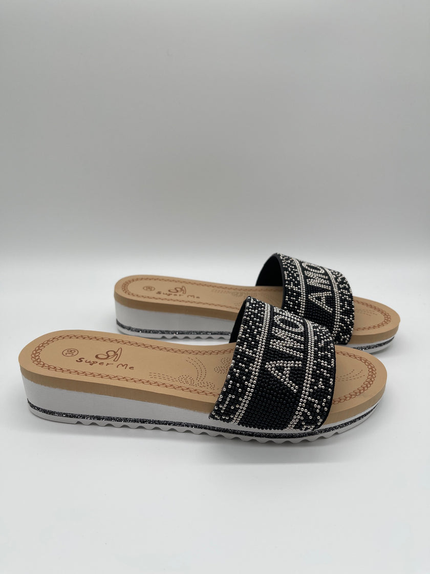 Pantolette mit Schrift in Schwarz Artikel 5174