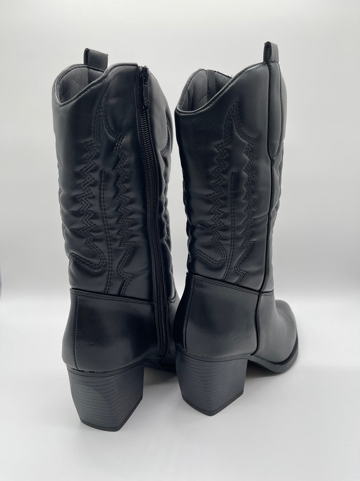 Stiefel Kurz im Western-Style in Schwarz Artikel 5232