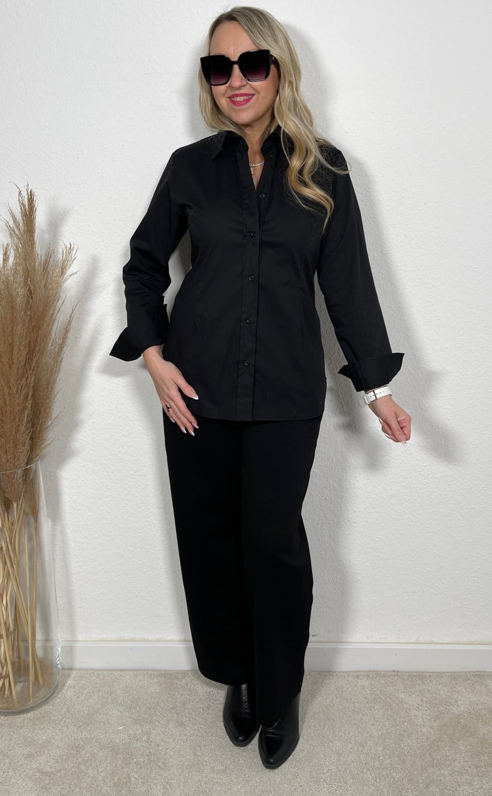 Bluse Classic in Schwarz
