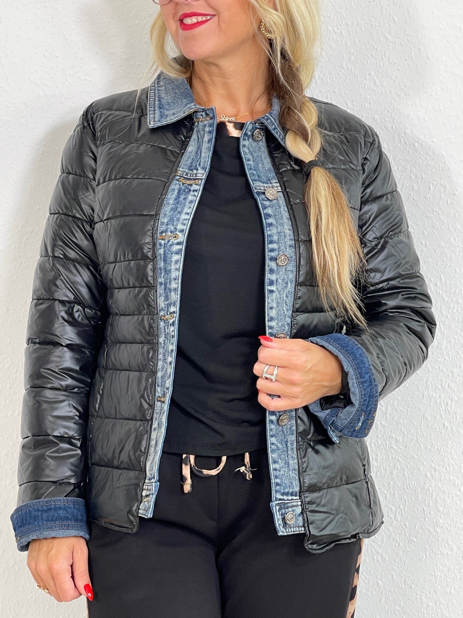 B-WARE Steppjacke mit Jeanseinsatz in Schwarz Artikel 5263