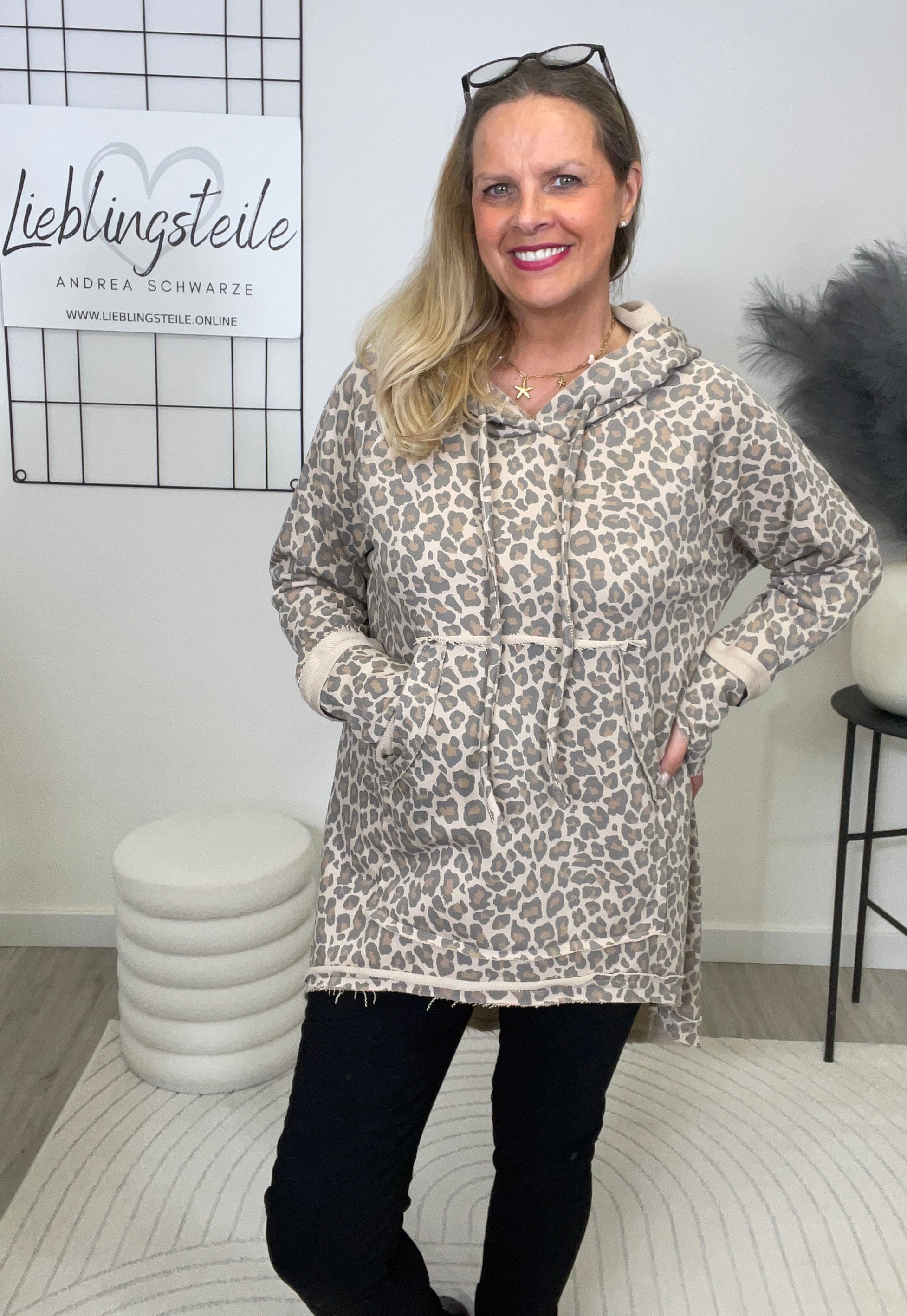 Langer Hoodie in Leo/Taupe