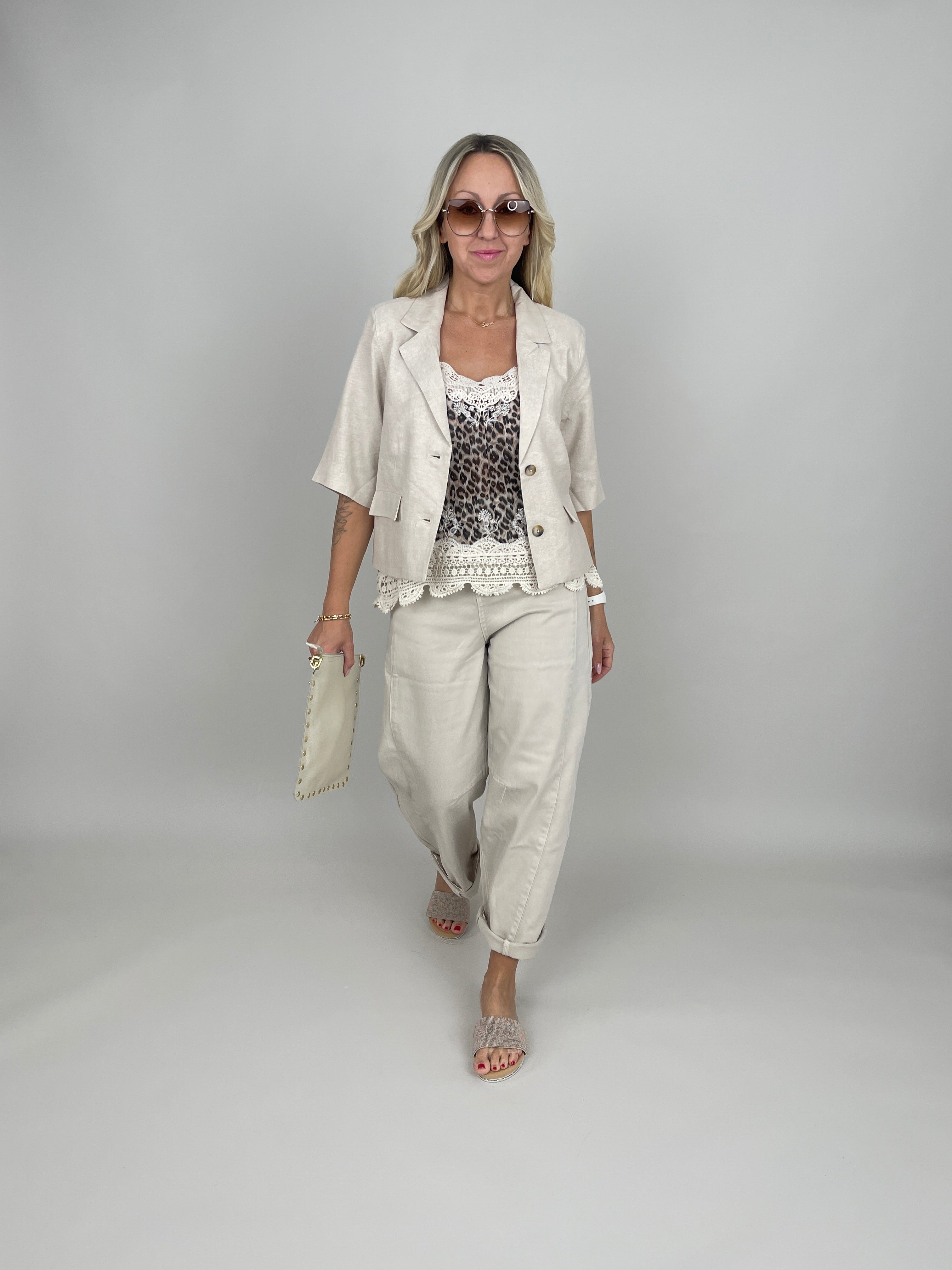 Kurzer Blazer Leinen in Beige