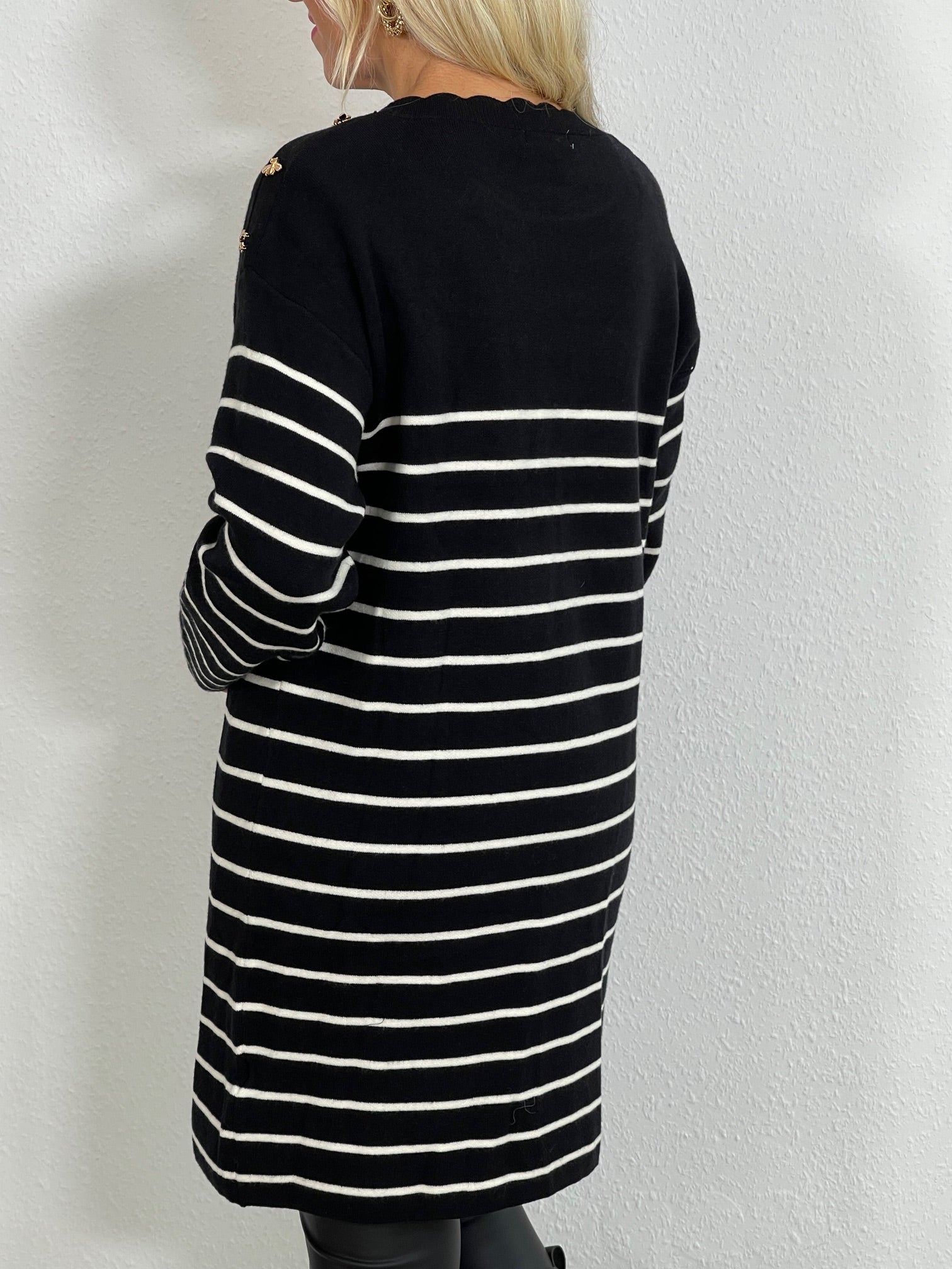 Strickkleid mit Streifen in versch. Farben