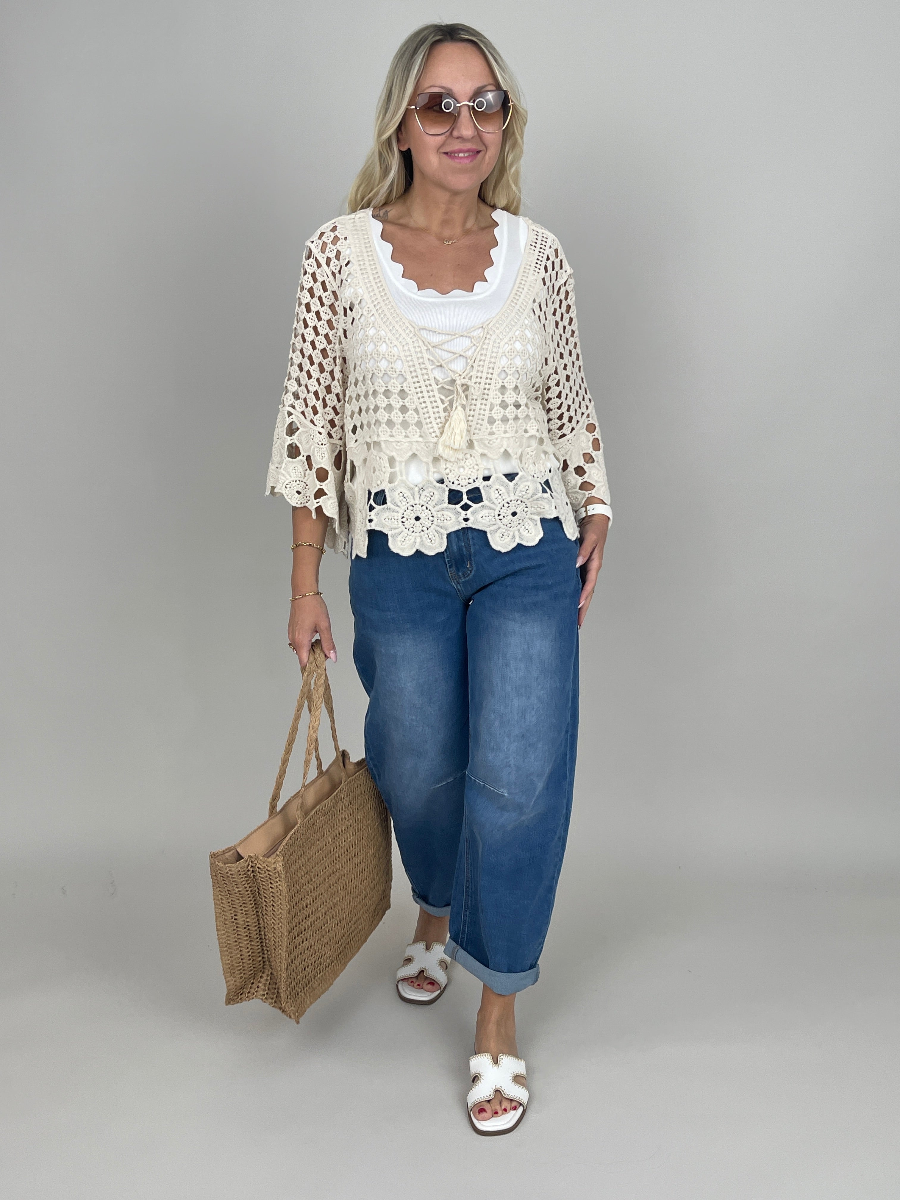 Pullover Häkel-Style mit Schnürung in Beige