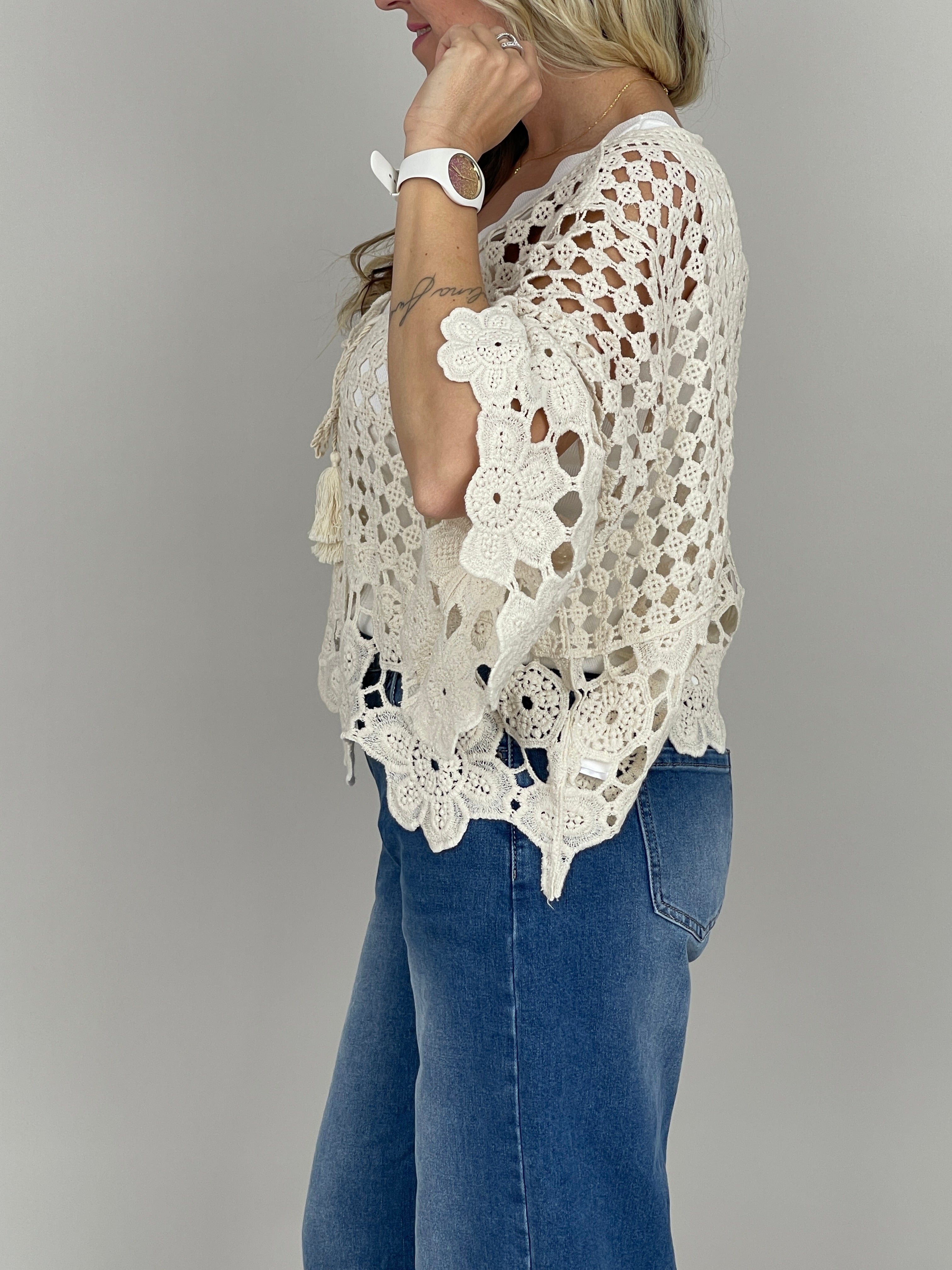Pullover Häkel-Style mit Schnürung in Beige