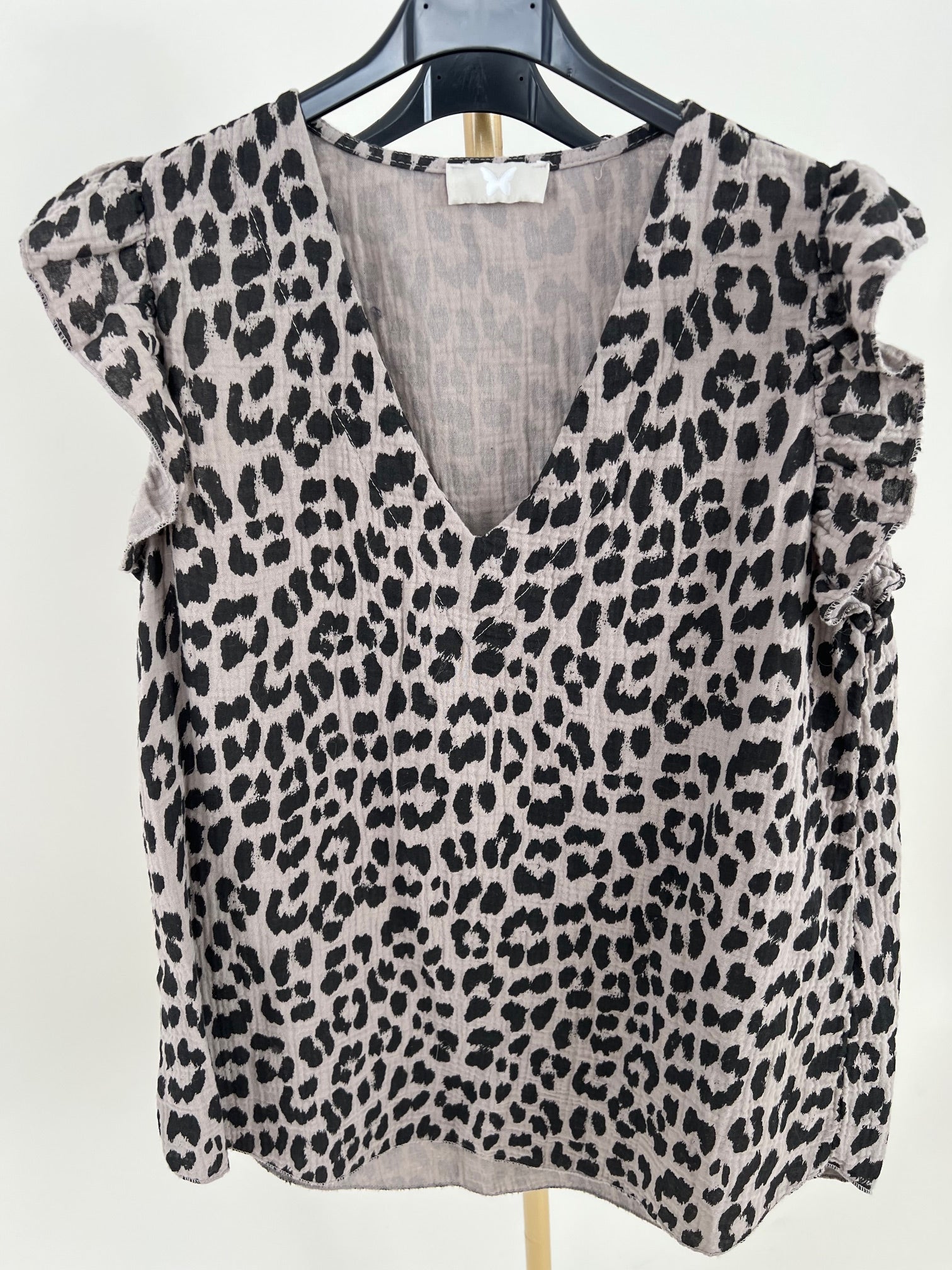 Top Musselin Leoprint in Taupe/Schwarz