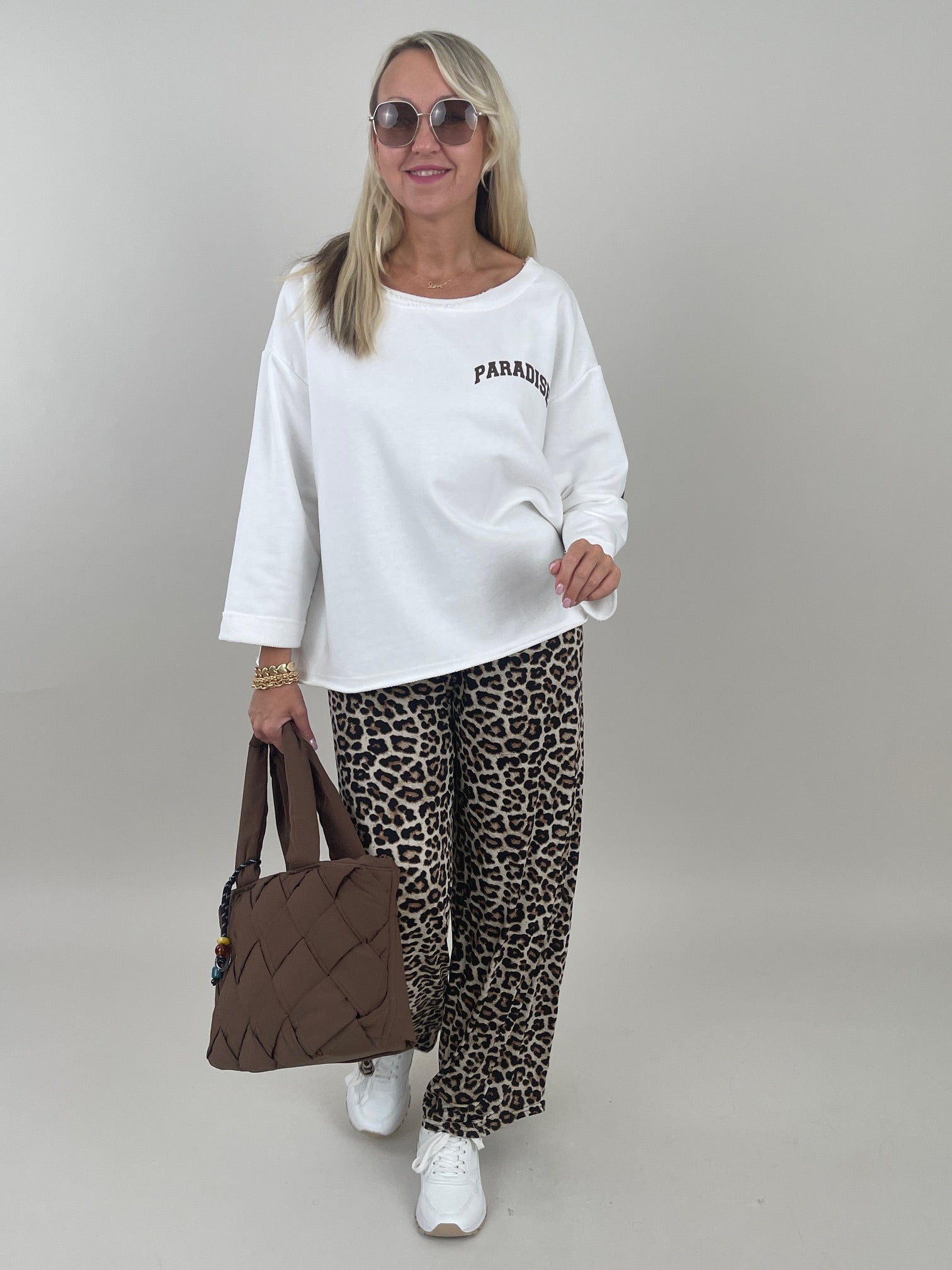 Sweatshirt mit Schriftzug im Rücken in Weiß Artikel 6273