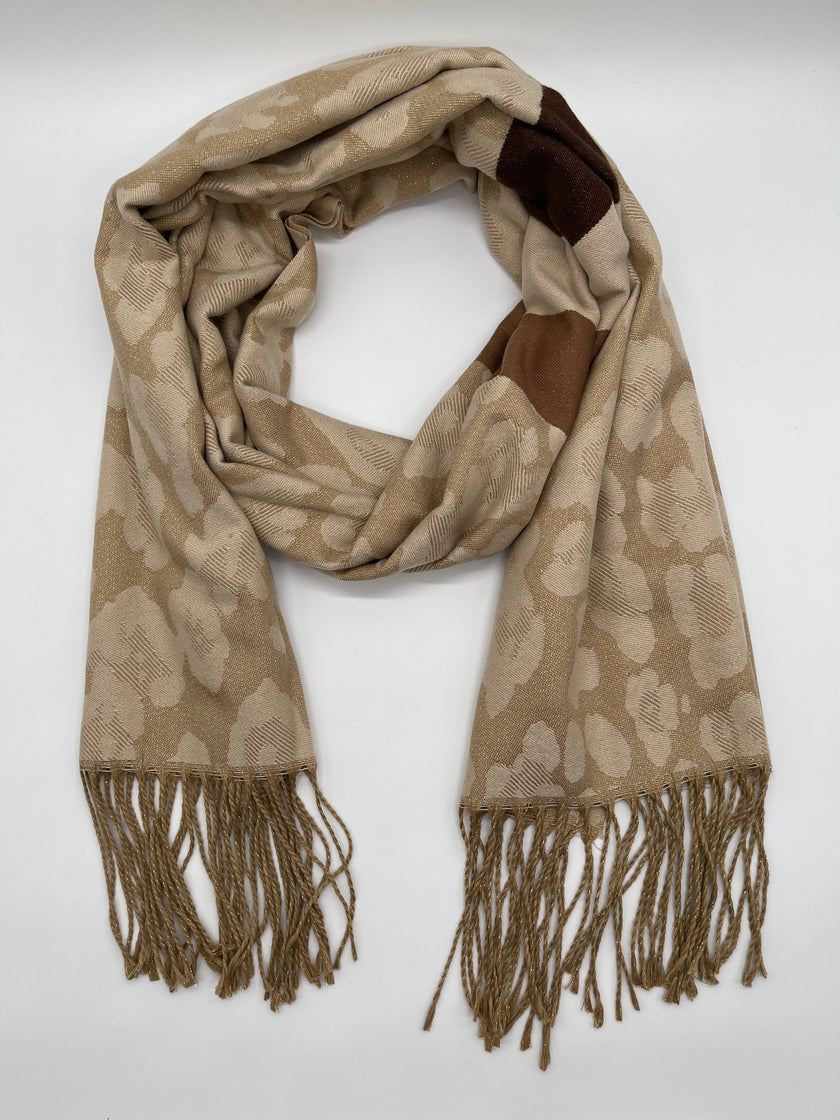 Schal Leo mit Fransen in versch. Farben Artikel 5317