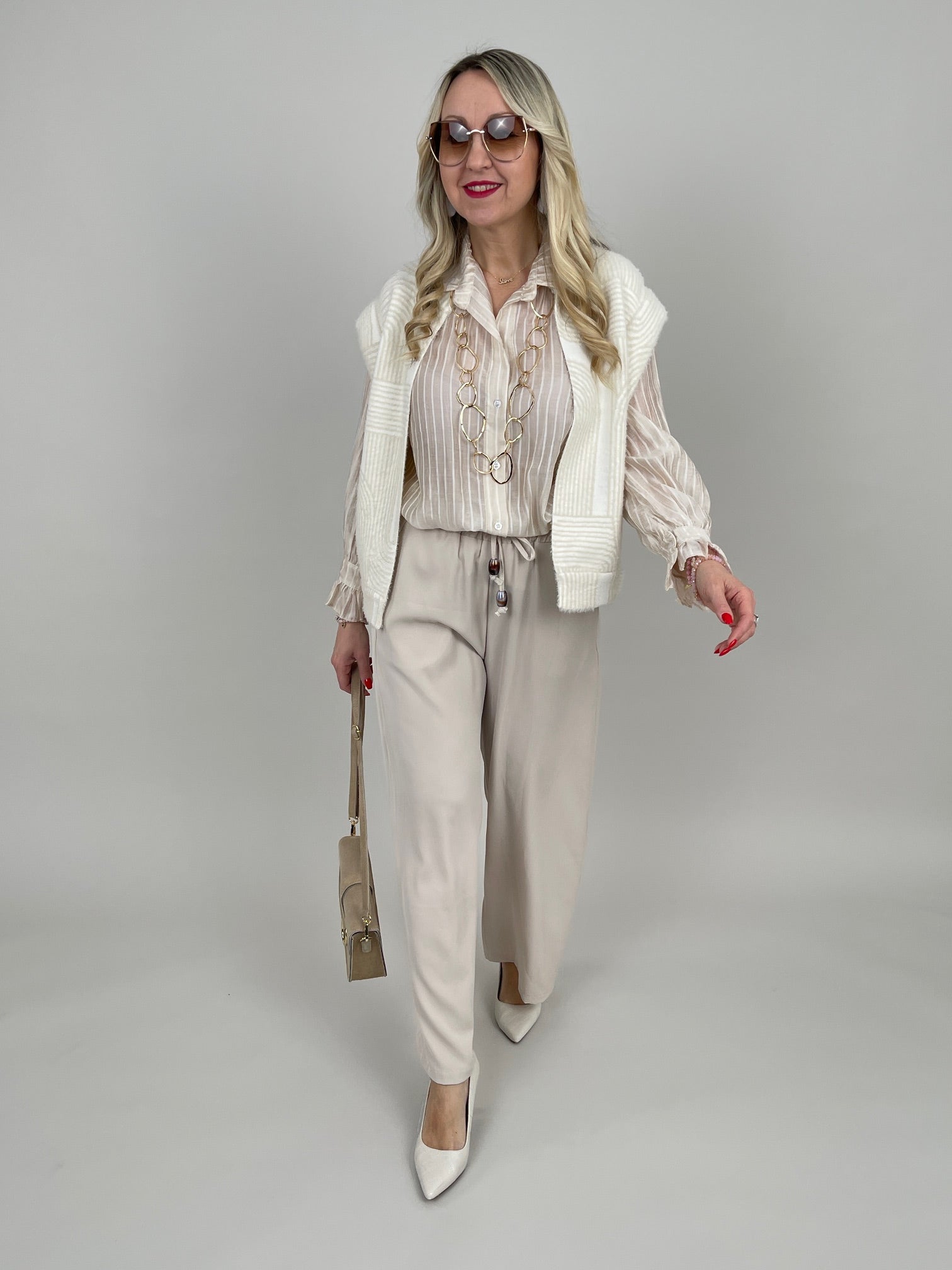 Bluse leicht gecrinkelt in Beige