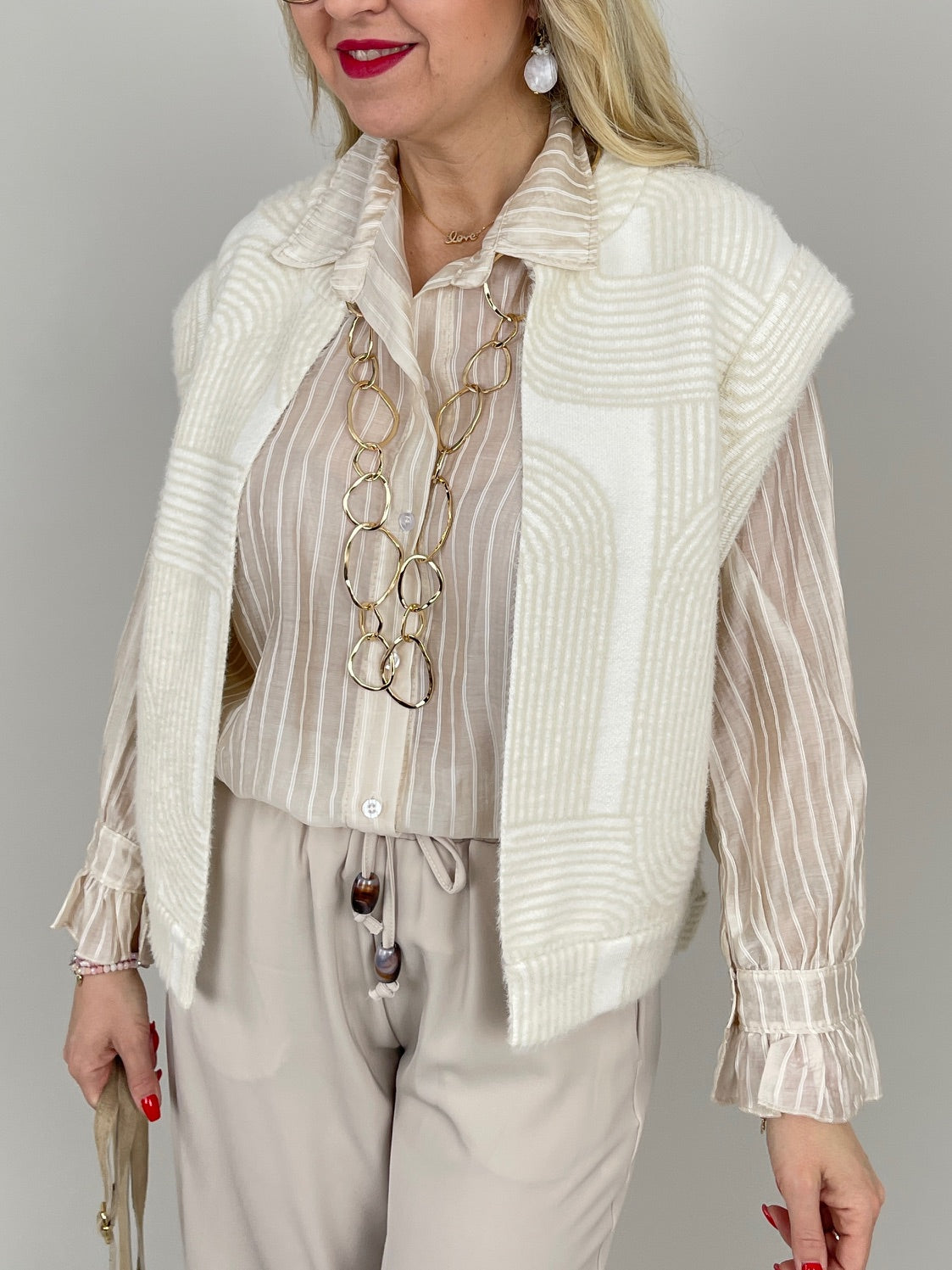 Bluse leicht gecrinkelt in Beige