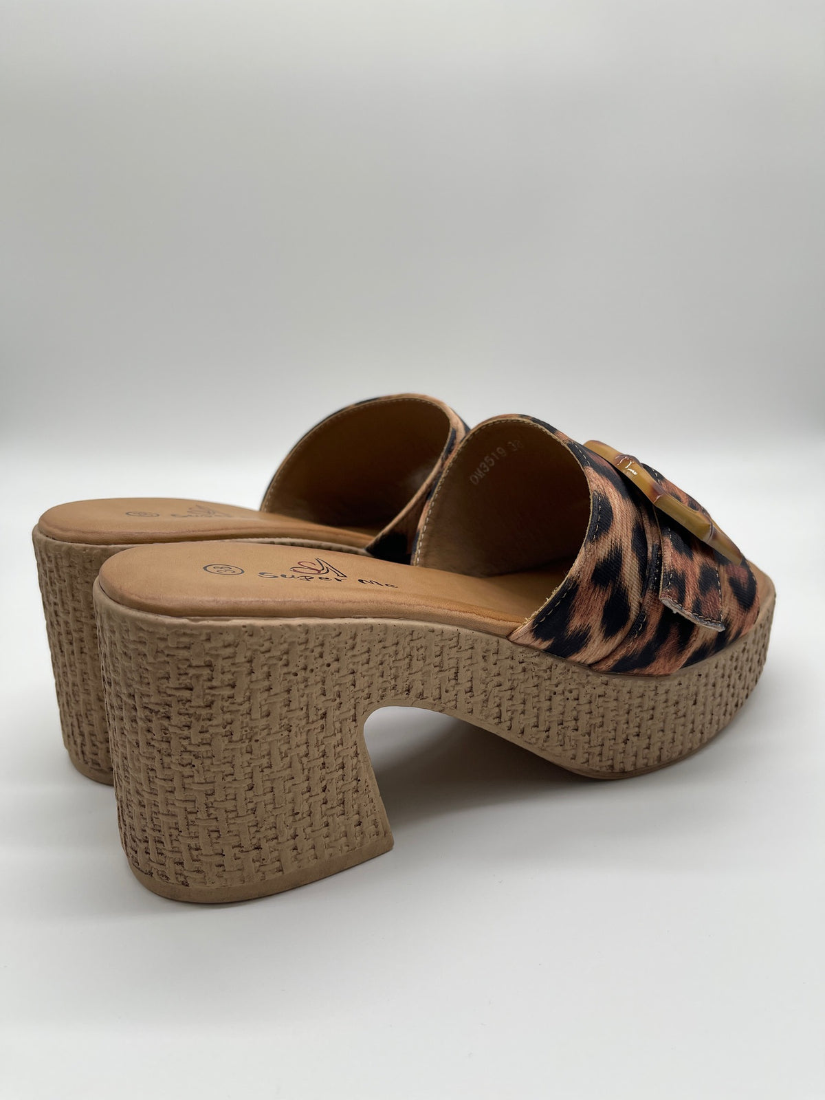 Plateau Pantolette in Leo