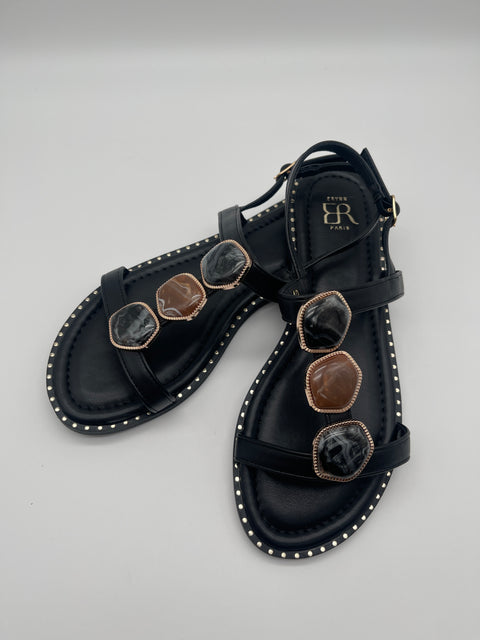Sandalen mit Steinen in Schwarz