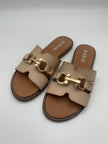 Sandalen mit goldenem Detail in Beige