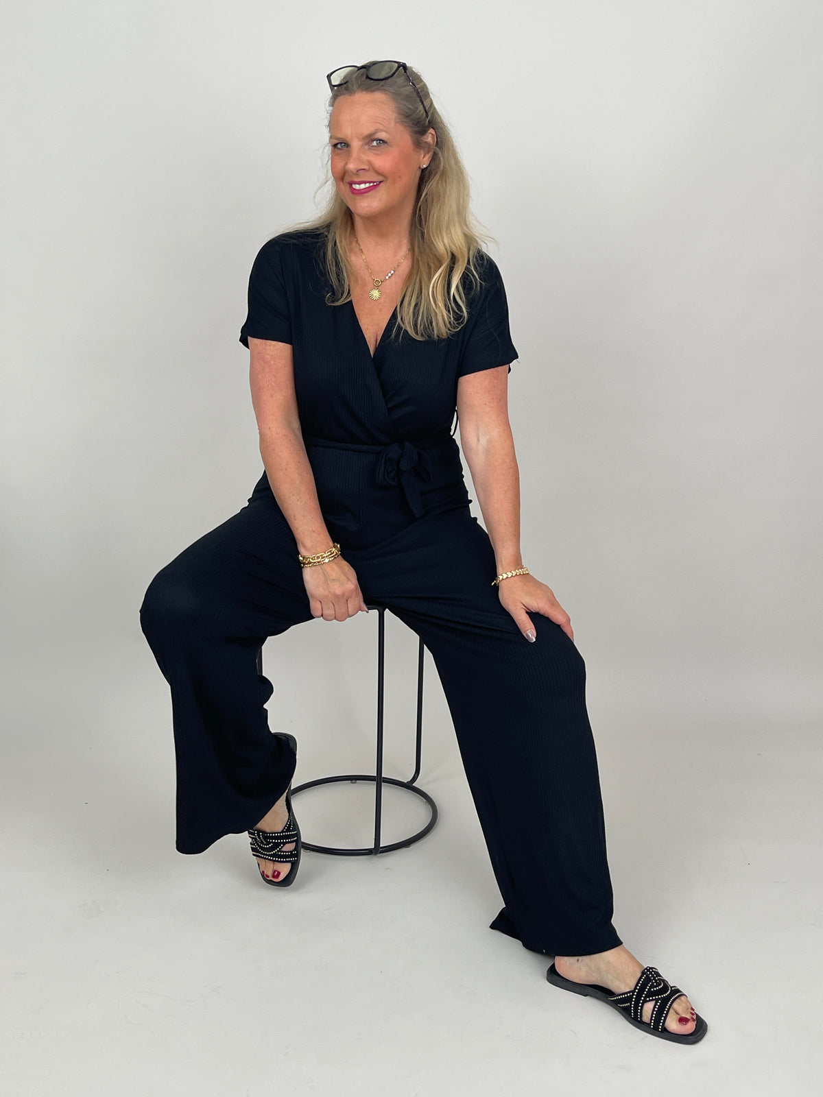 Jumpsuit Wickeloptik in Schwarz