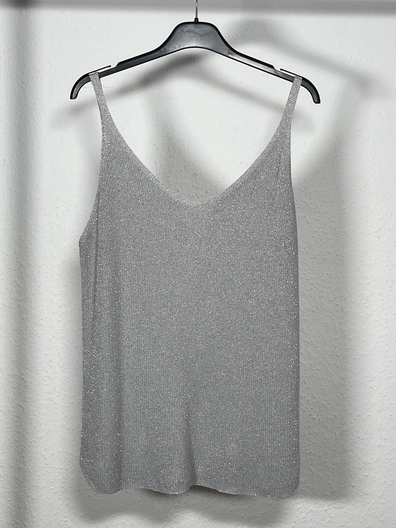 B-WARE Top mit Glitzerfäden in Silber