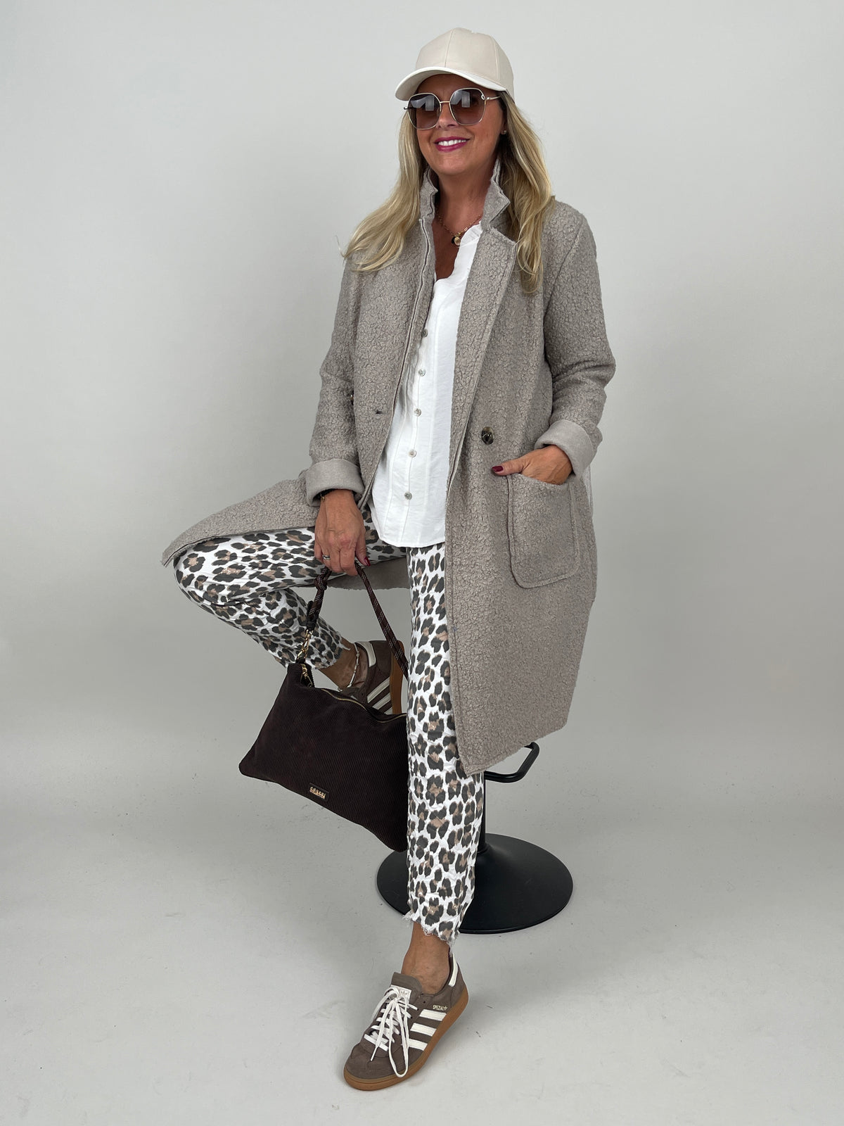 Trenchcoat Bouclé in Taupe