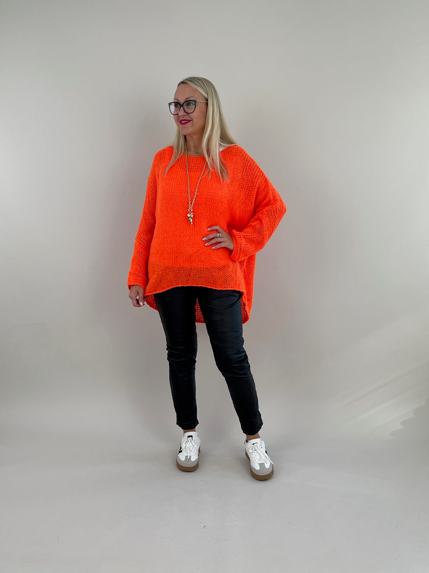 Pullover Soft  vorne kürzer in versch. Farben Artikel 5329