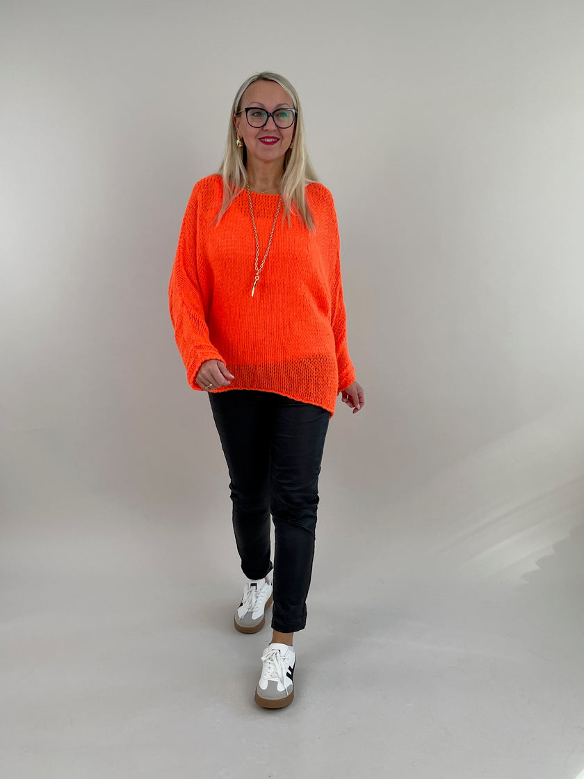 Pullover Soft  vorne kürzer in versch. Farben Artikel 5329