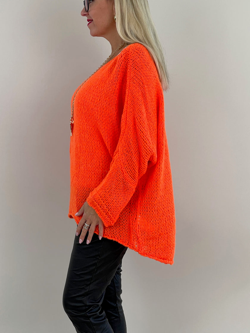 Pullover Soft  vorne kürzer in versch. Farben Artikel 5329