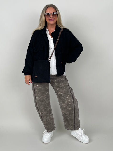 Cardigan mit Taschen in Schwarz