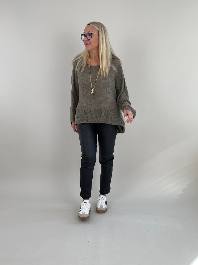 Pullover Soft  vorne kürzer in versch. Farben Artikel 5329